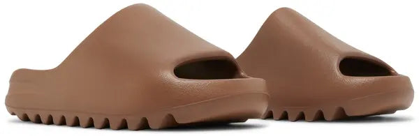 Adidas Yeezy Slides 'Flax'