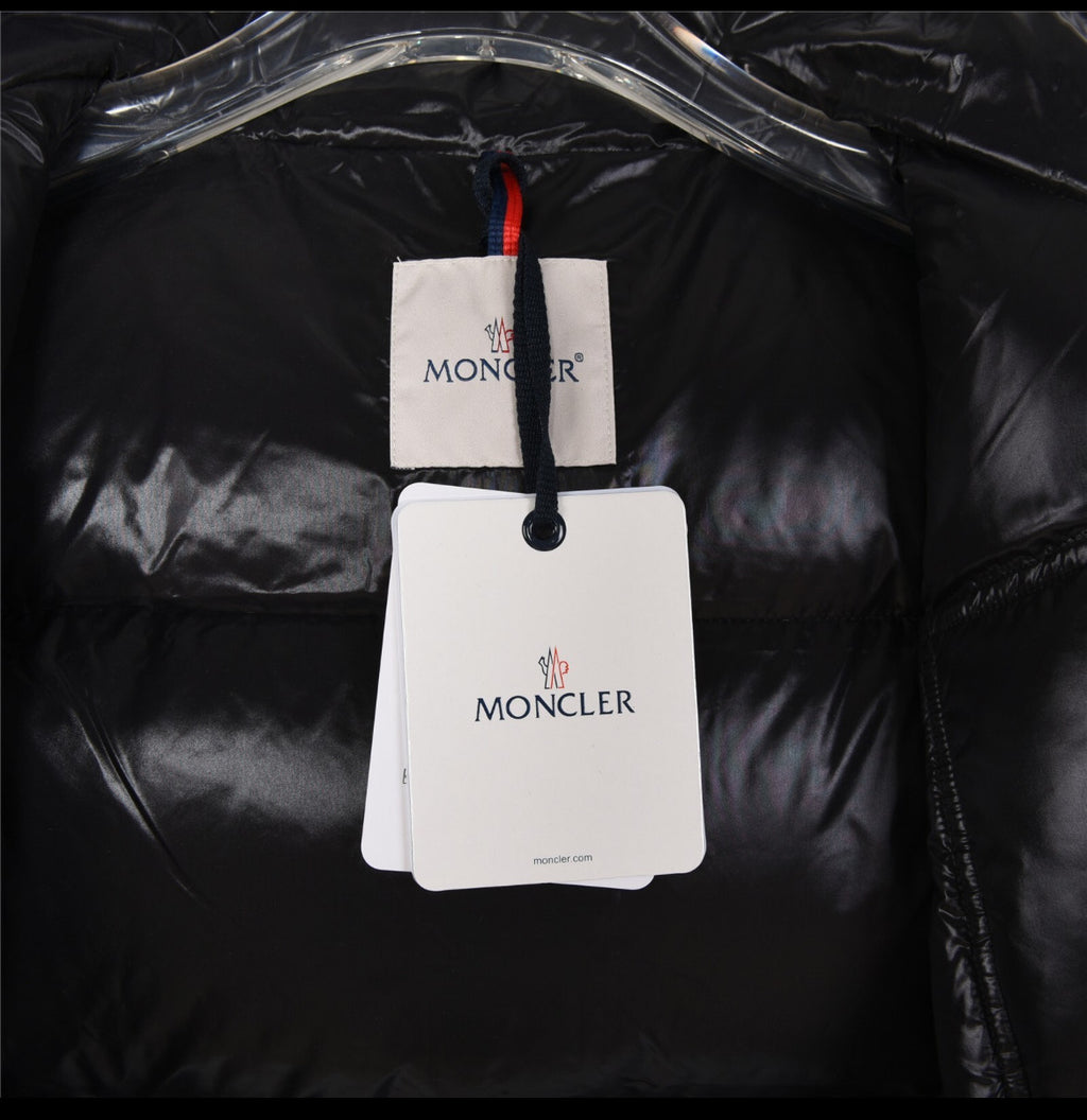 Doudoune courte à capuche Moncler Homme